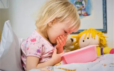 علاج الاستفراغ عند الأطفال بسبب البرد